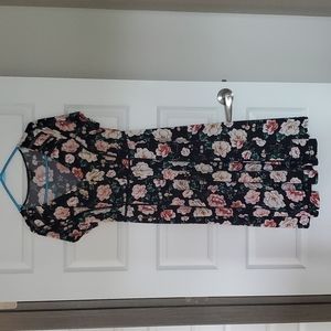 Torrid, 0, black floral print.